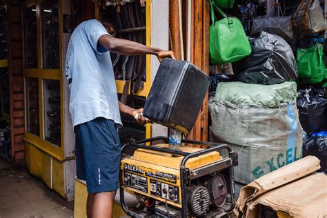 Nigeria to Almost Triple Energy Prices, Keep Subsidy for Poor.
